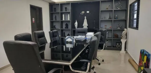 Prédio Inteiro para venda ou aluguel, 320m² no Vila Junqueira, Atibaia