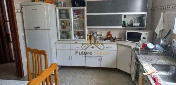 Fazenda / Sítio / Chácara com 2 Quartos à venda, 300m² no Centro, Mairinque