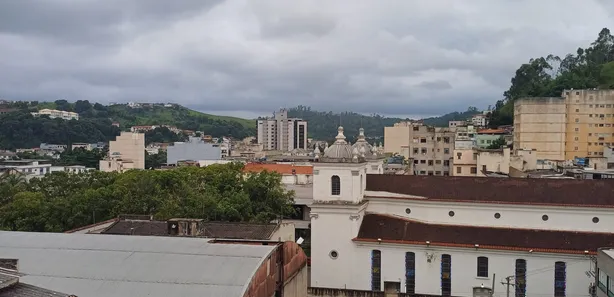 Apartamento com 2 Quartos à venda, 65m² no Centro, Barra Mansa