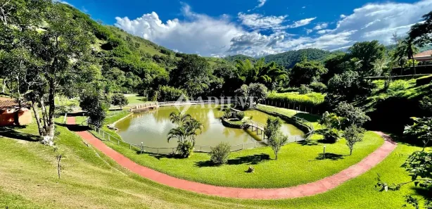 Casa de Condomínio com 4 Quartos à venda, 254m² no , Areal