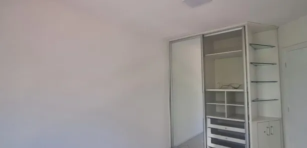 Casa de Condomínio com 3 Quartos para alugar, 120m² no Brasília, Feira de Santana