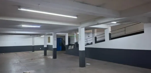 Prédio Inteiro à venda, 650m² no Alpes, Londrina