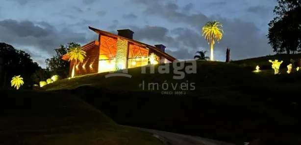 Fazenda / Sítio / Chácara com 3 Quartos à venda, 2500m² no , São João Batista