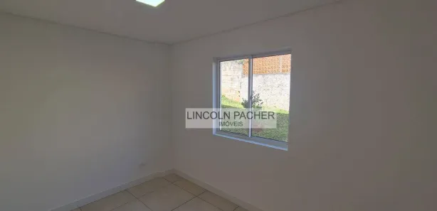 Apartamento com 2 Quartos para alugar, 50m² no Guaraituba, Colombo