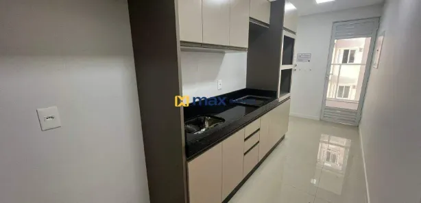 Apartamento com 2 Quartos para alugar, 73m² no Tabuleiro, Camboriú