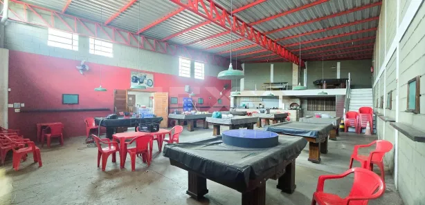 Galpão / Depósito / Armazém à venda, 218m² no Manoel Valinhas, Divinópolis