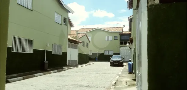 Casa de Condomínio com 2 Quartos à venda, 125m² no Jardim Débora, Poá