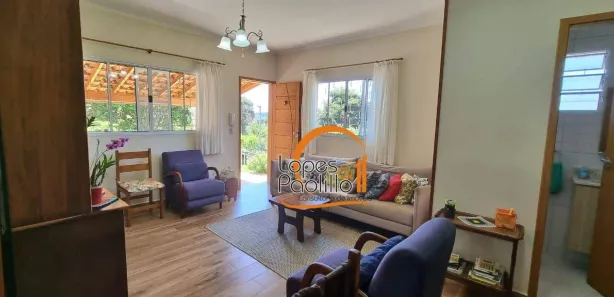 Fazenda / Sítio / Chácara com 3 Quartos para alugar, 198m² no Jardim Estância Brasil, Atibaia