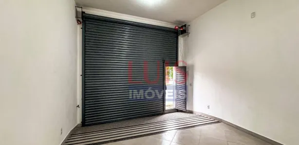 Loja / Salão / Ponto Comercial para alugar, 150m² no São Lourenço, Niterói