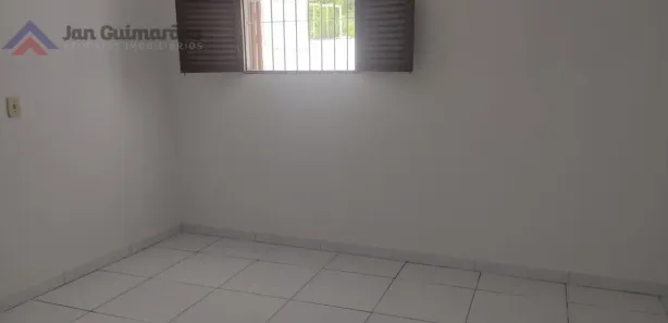 Casa com 3 Quartos para alugar, 70m² no Funcionários, João Pessoa
