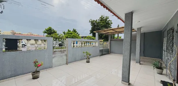 Casa com 3 Quartos à venda, 180m² no Farolândia, Aracaju