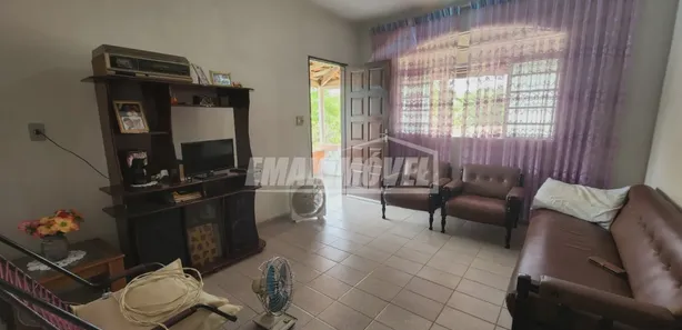 Fazenda / Sítio / Chácara com 3 Quartos à venda, 220m² no Jd Colonial 2, Araçoiaba da Serra