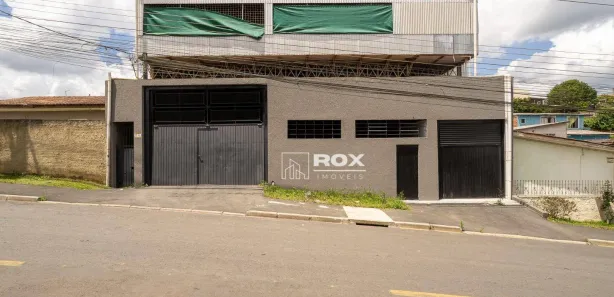 Galpão / Depósito / Armazém à venda, 700m² no Jardim Monte Santo, Almirante Tamandaré