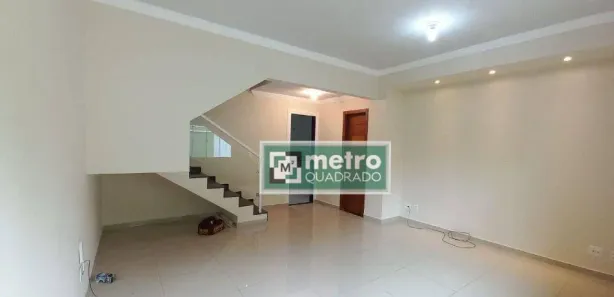 Casa com 3 Quartos para venda ou aluguel, 107m² no Colinas, Rio das Ostras