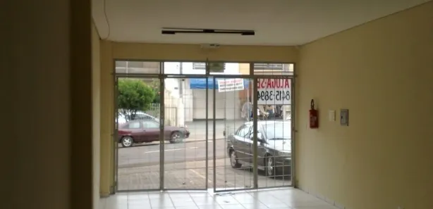 Loja / Salão / Ponto Comercial com 1 Quarto para alugar, 50m² no Centro, Londrina