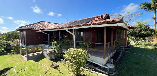 Fazenda / Sítio / Chácara com 3 Quartos à venda, 130m² no Ebenezer, Gravatá