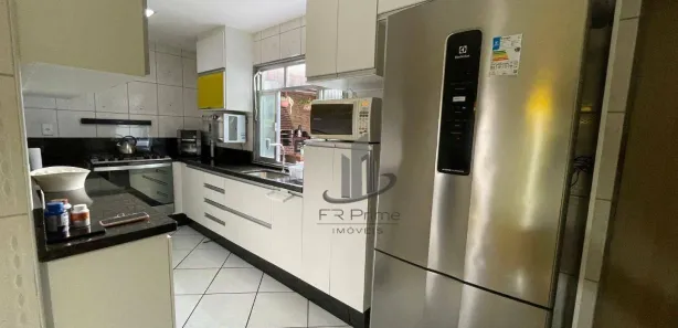 Casa de Condomínio com 3 Quartos à venda, 54m² no Barreira Cravo, Volta Redonda
