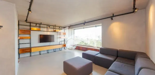 Apartamento com 4 Quartos para alugar, 177m² no Alto da Glória, Curitiba