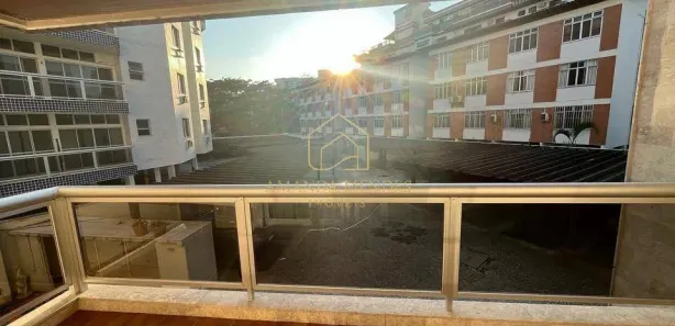 Apartamento com 3 Quartos para venda ou aluguel, 105m² no Vila Nova, Cabo Frio