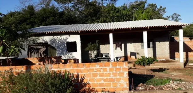 Fazenda / Sítio / Chácara com 1 Quarto à venda, 2000m² no Zona Rural, Ibiporã