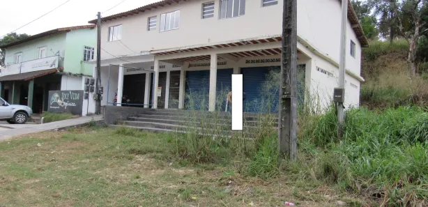 Loja / Salão / Ponto Comercial com 5 Quartos à venda, 450m² no Agrobrasil, Cachoeiras de Macacu