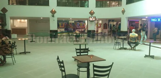 Loja / Salão / Ponto Comercial à venda, 38m² no Bacaxá (Bacaxá), Saquarema
