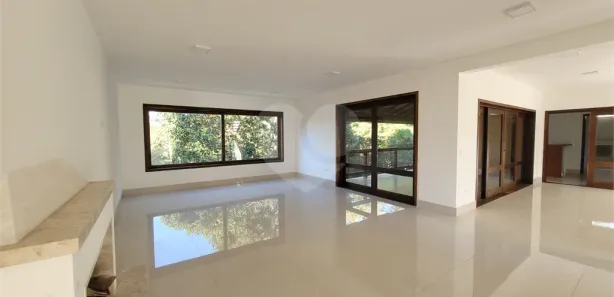 Casa de Condomínio com 3 Quartos para alugar, 400m² no Roseira, Mairiporã