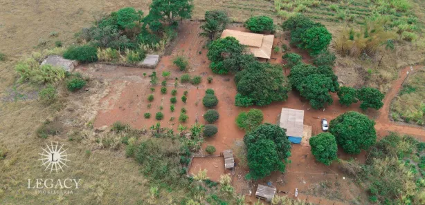 Fazenda / Sítio / Chácara com 3 Quartos à venda, 330m² no Brazlândia, Brasília