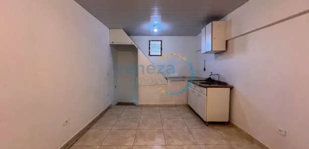 Galpão / Depósito / Armazém para alugar, 22m² no Centro, Londrina