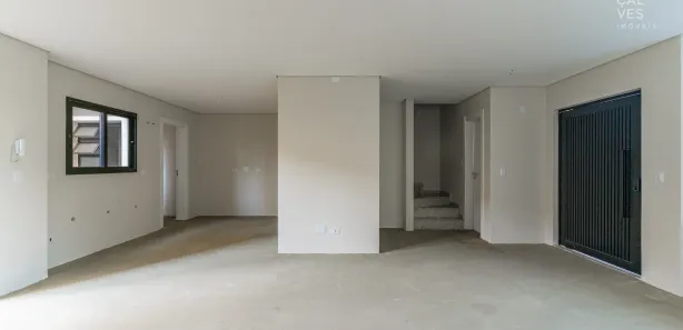 Sobrado com 3 Quartos à venda, 234m² no São Lourenço, Curitiba