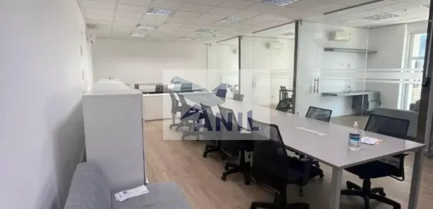 Conjunto Comercial / Sala para alugar, 135m² no Vila São Francisco (Zona Sul), São Paulo