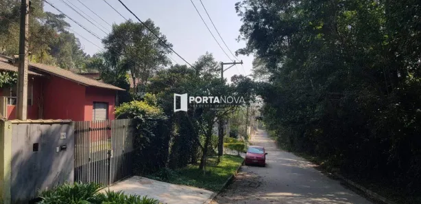 Fazenda / Sítio / Chácara com 2 Quartos à venda, 150m² no Jardim Vista Alegre, Embu das Artes