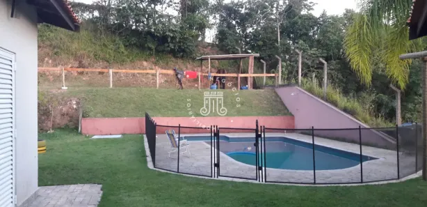Fazenda / Sítio / Chácara com 3 Quartos à venda, 198m² no Aglomeração Urbana de Jundiaí, Louveira