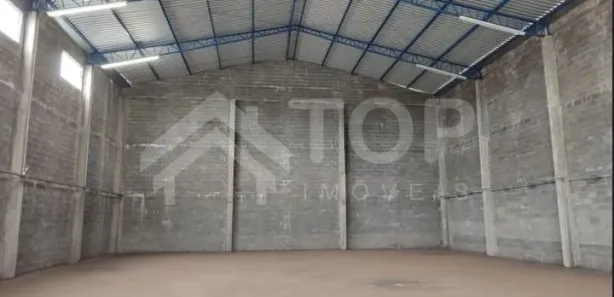 Galpão / Depósito / Armazém para alugar, 450m² no Vila São José, São Carlos