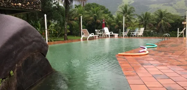 Fazenda / Sítio / Chácara com 3 Quartos à venda, 50000m² no Glicério, Macaé