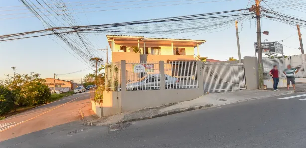 Sobrado com 3 Quartos à venda, 300m² no Vila Gilcy, Campo Largo