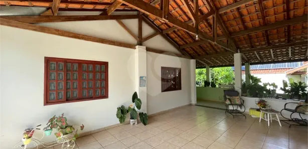 Fazenda / Sítio / Chácara com 3 Quartos à venda, 294m² no Estância Lago Azul (Ártemis), Piracicaba