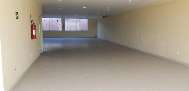 Prédio Inteiro para alugar, 1000m² no Vila Santa Luzia, Itatiba