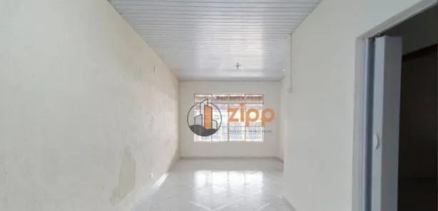 Casa com 3 Quartos para alugar, 160m² no Vila Vitório Mazzei, São Paulo
