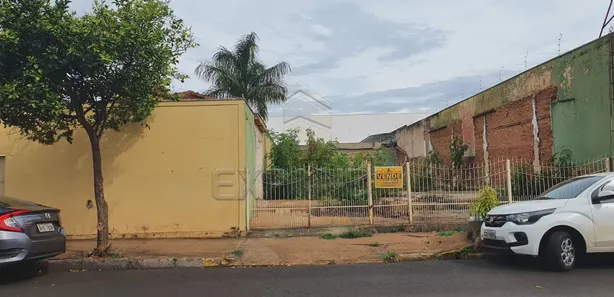 Loja / Salão / Ponto Comercial à venda, 651m² no Centro, Sertãozinho