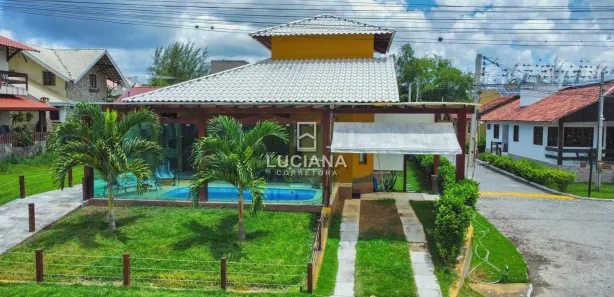 Casa de Condomínio com 3 Quartos para venda ou aluguel, 250m² no Gravatá Centro, Gravatá