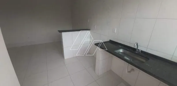 Kitnet para alugar, 25m² no Maria Paula, Marília