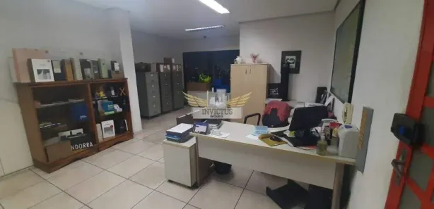 Galpão / Depósito / Armazém à venda, 671m² no Jardim, Santo André