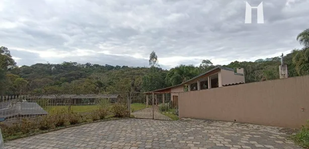 Fazenda / Sítio / Chácara com 3 Quartos à venda, 250m² no Rondinha, Campo Largo