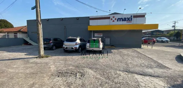 Prédio Inteiro à venda, 700m² no Boqueirão, Curitiba