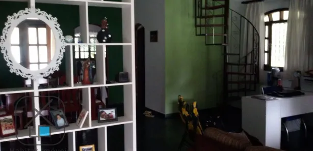 Fazenda / Sítio / Chácara com 4 Quartos à venda, 5000m² no Chácaras Rurais Guararema, Jacareí