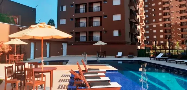 Apartamento com 3 Quartos para alugar, 76m² no Jardim Tupanci, Barueri