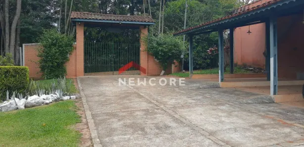 Fazenda / Sítio / Chácara com 3 Quartos à venda, 419m² no Rancho Caioçara, Atibaia