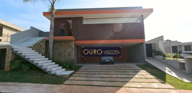 Sobrado com 4 Quartos para alugar, 346m² no Paisagem Renoir, Cotia
