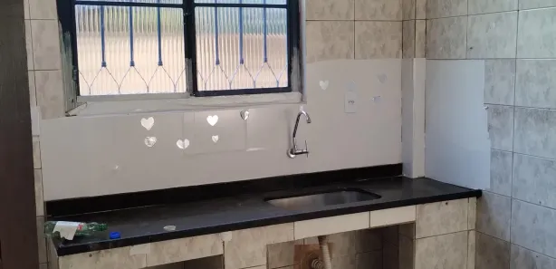 Kitnet com 1 Quarto para alugar, 30m² no Centro, Maricá